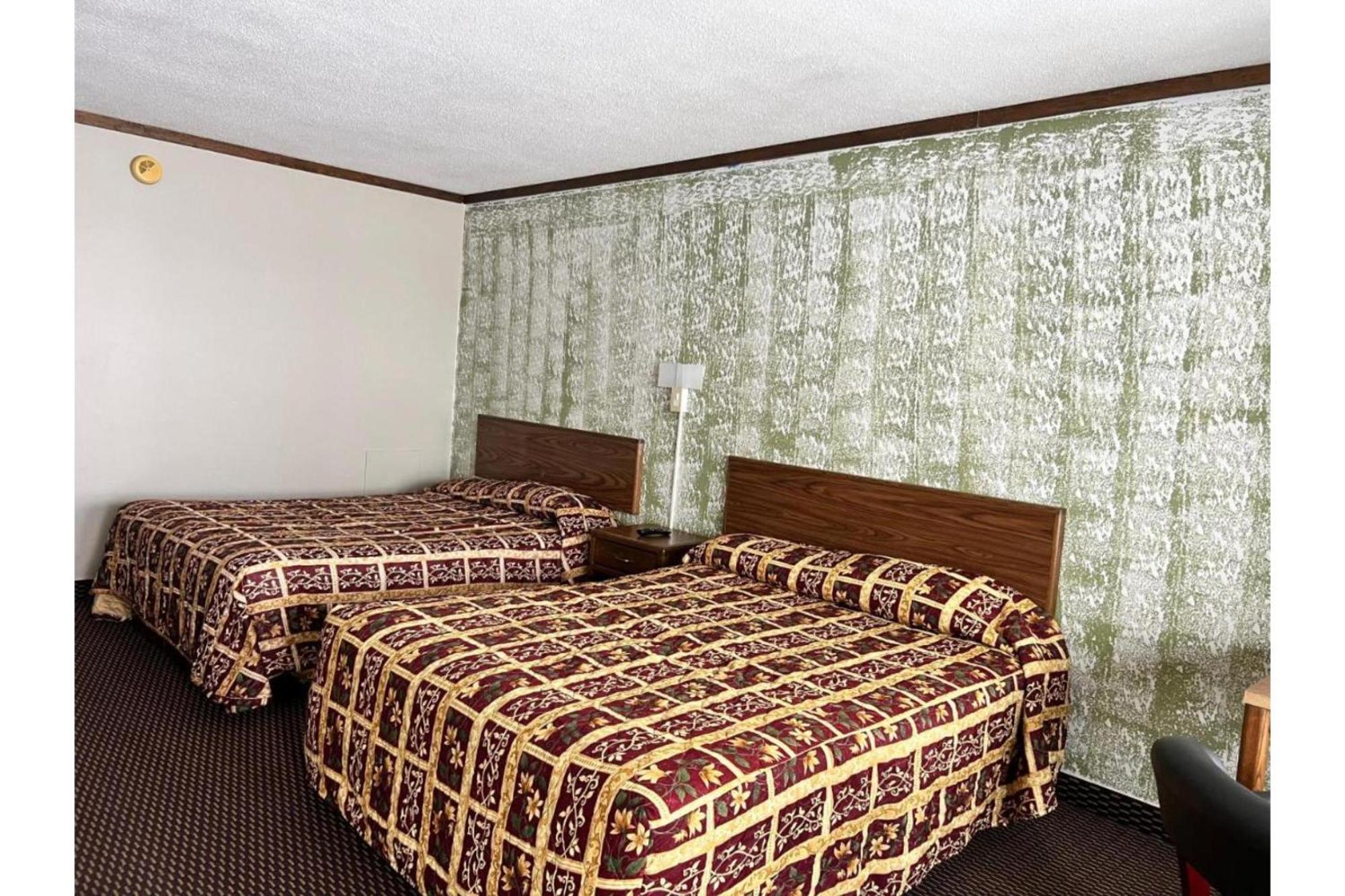 Devils Lake Inn By Oyo Near Devils Lake Regional Airport Exterior foto
